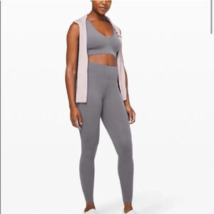 Lululemon Reveal SET  (tight & bra)